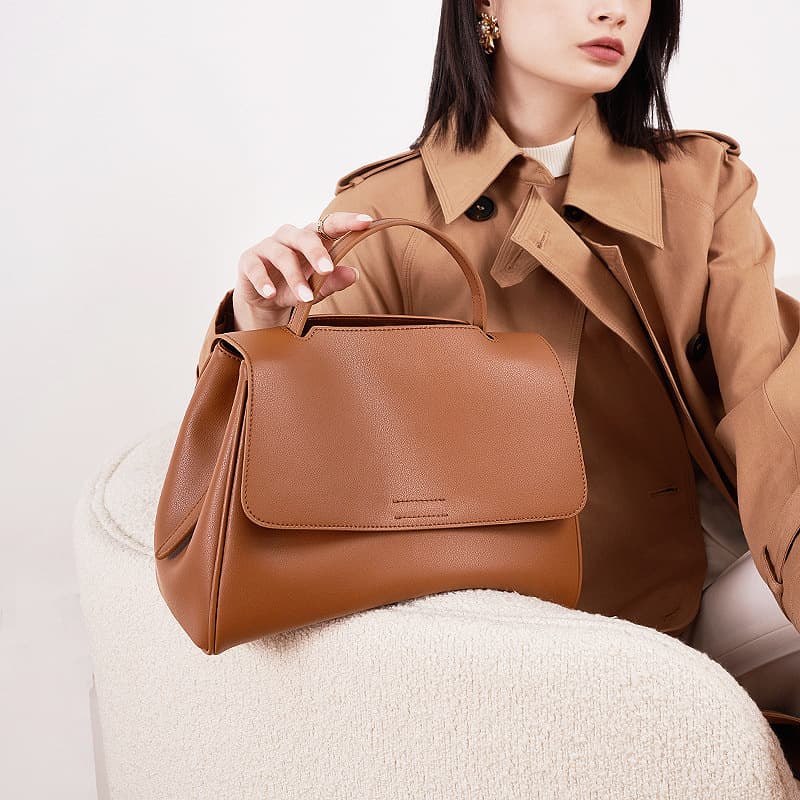 New Fashion Cattlehide Leather Crossbody Shoulder Bag For Women